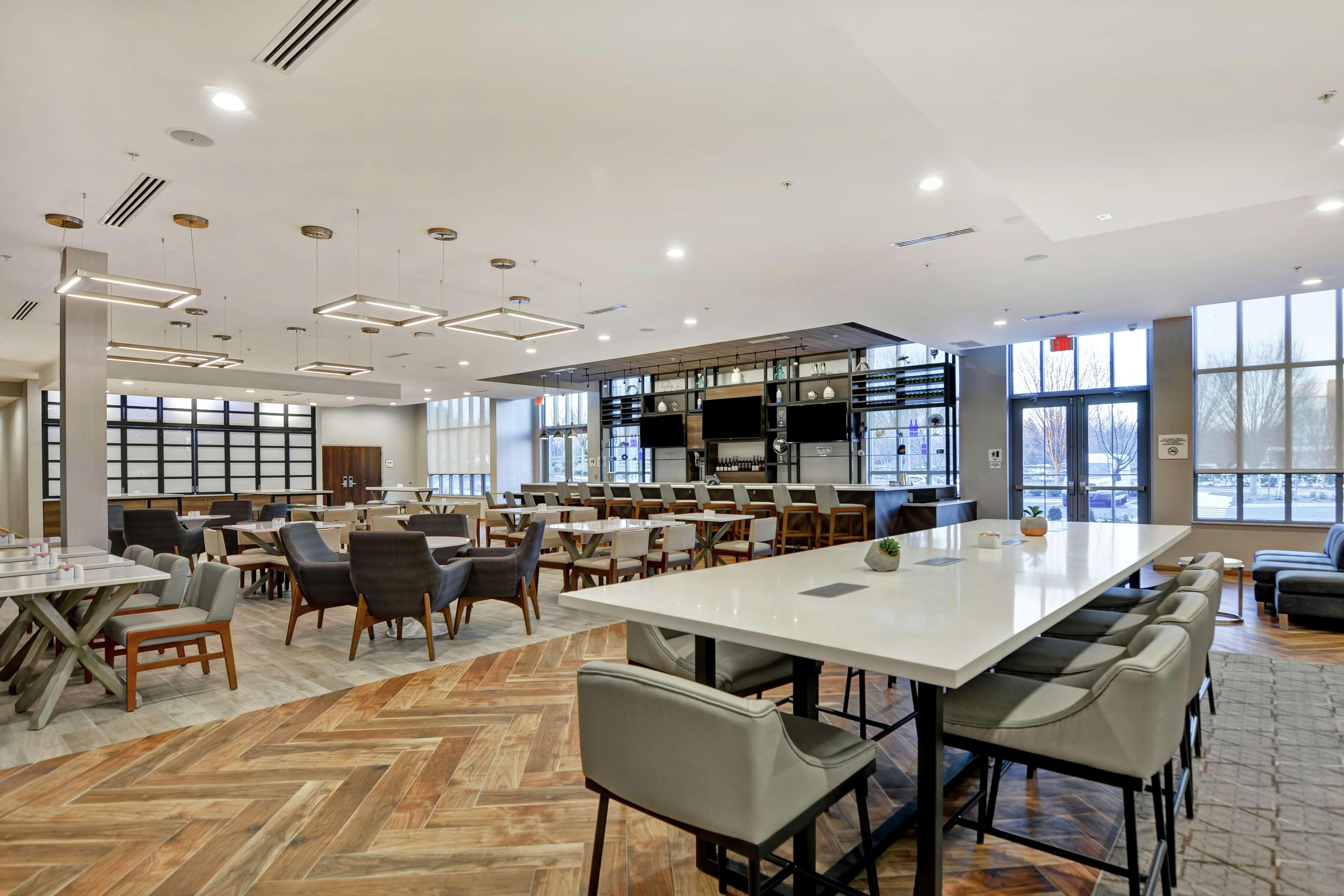 Hilton Garden Inn Princeton Lawrenceville Exterior photo