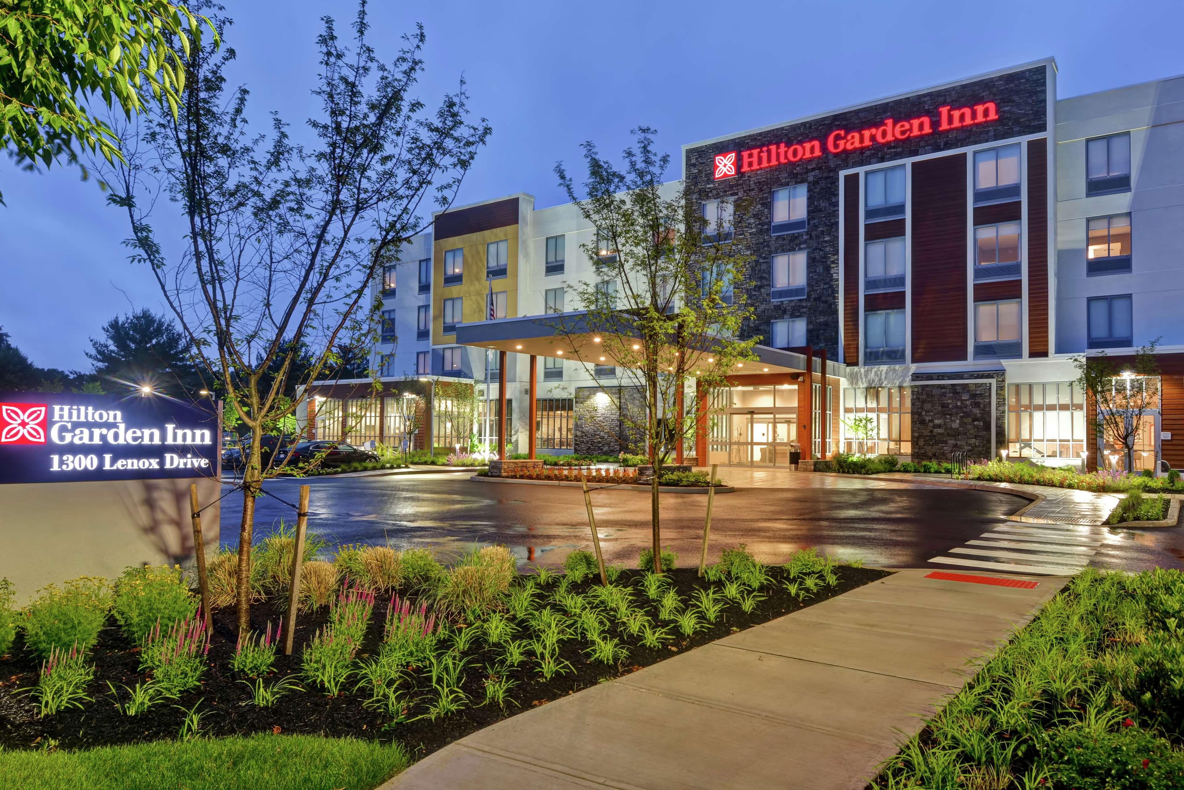 Hilton Garden Inn Princeton Lawrenceville Exterior photo