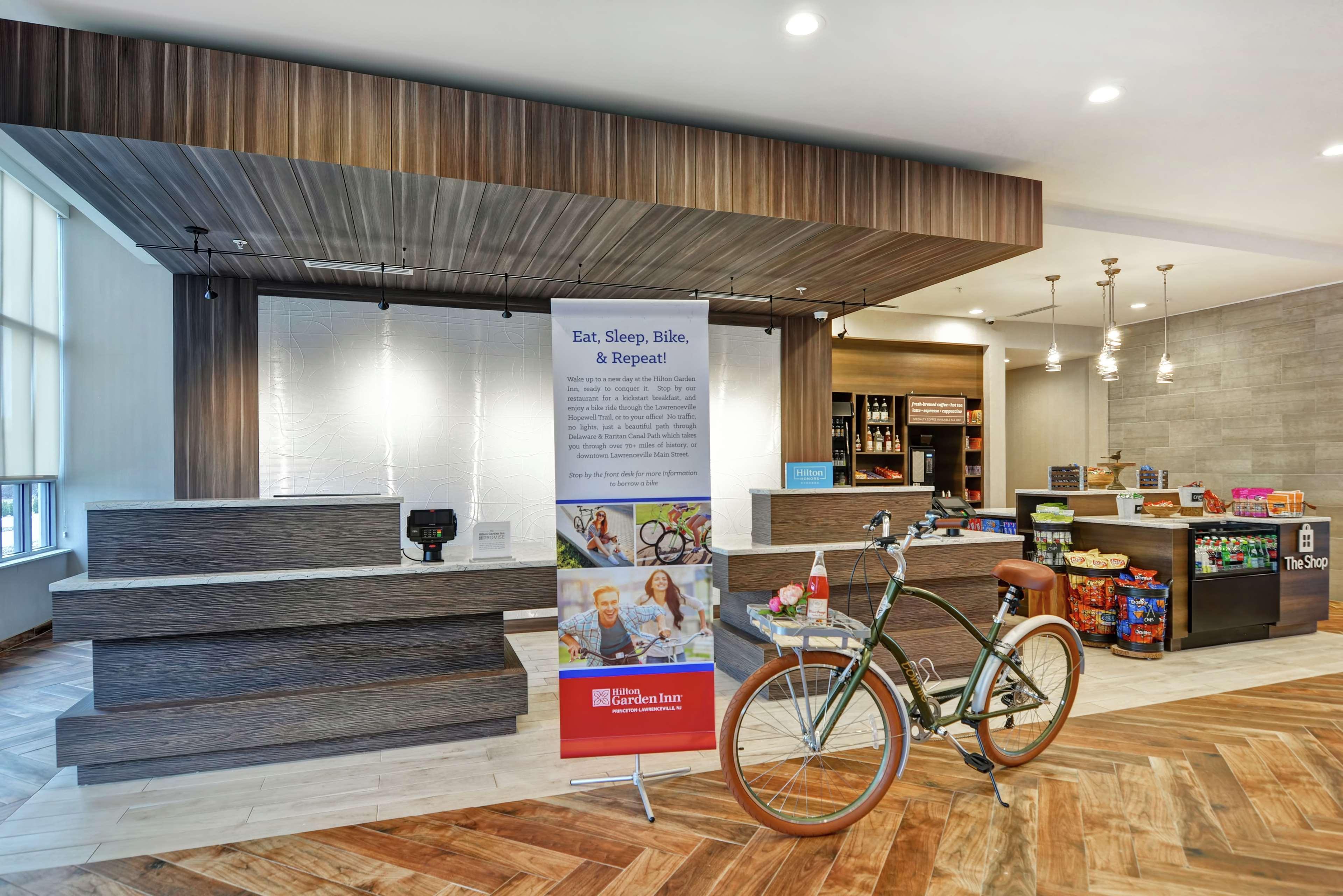 Hilton Garden Inn Princeton Lawrenceville Exterior photo