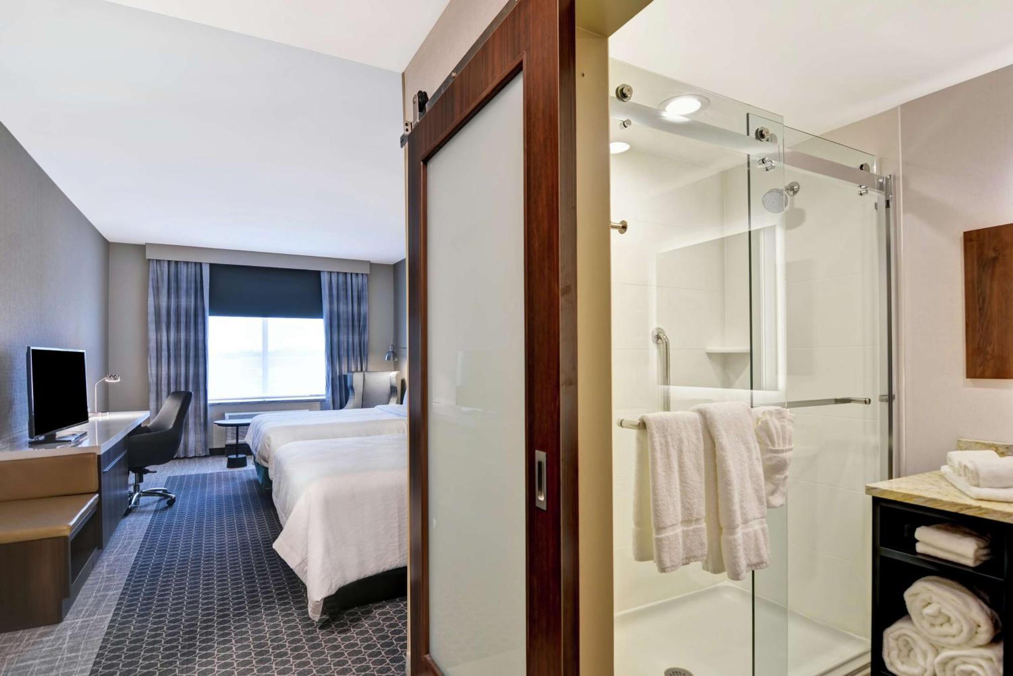 Hilton Garden Inn Princeton Lawrenceville Exterior photo